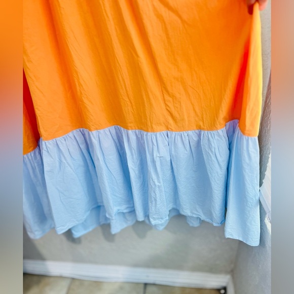 STITCHDROP women’s dress size Med
100% cotton
20” pit to pit
free on waist - Picture 6 of 12